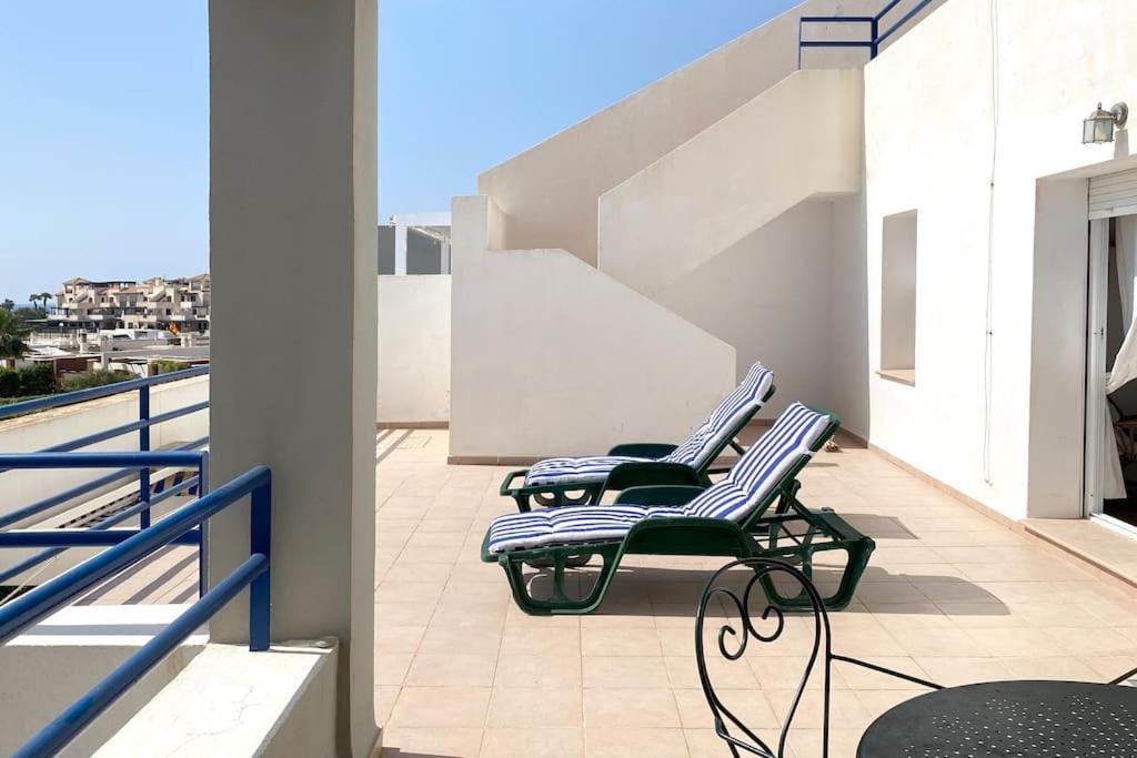 Atico Con Vistas Al Mar En Primera Linea De Playa Vera Exterior foto